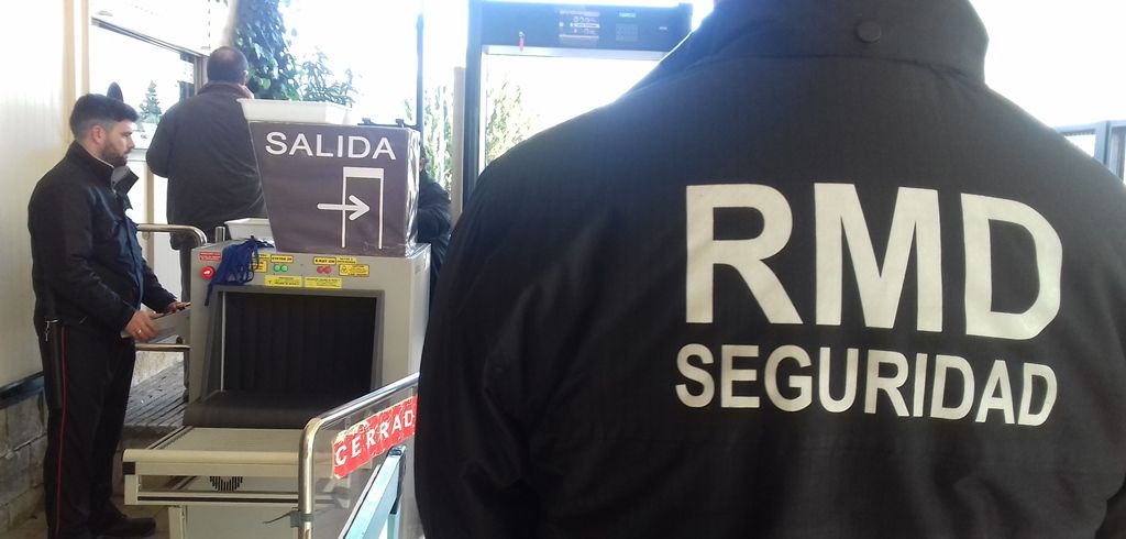 La situación en Ceuta pone nuevamente en el debate en lo precario de la seguridad privada en los centros de estancia de inmigrantes (CETI)