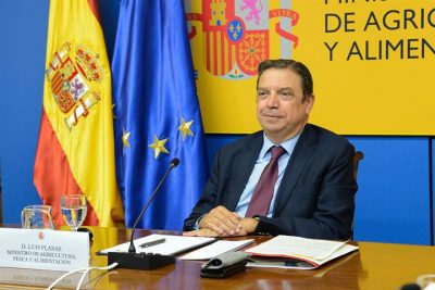 Luis Planas solicita a la Comisión Europea una excepcionalidad en el cobro de las ayudas del POSEI para los productores de La Palma
