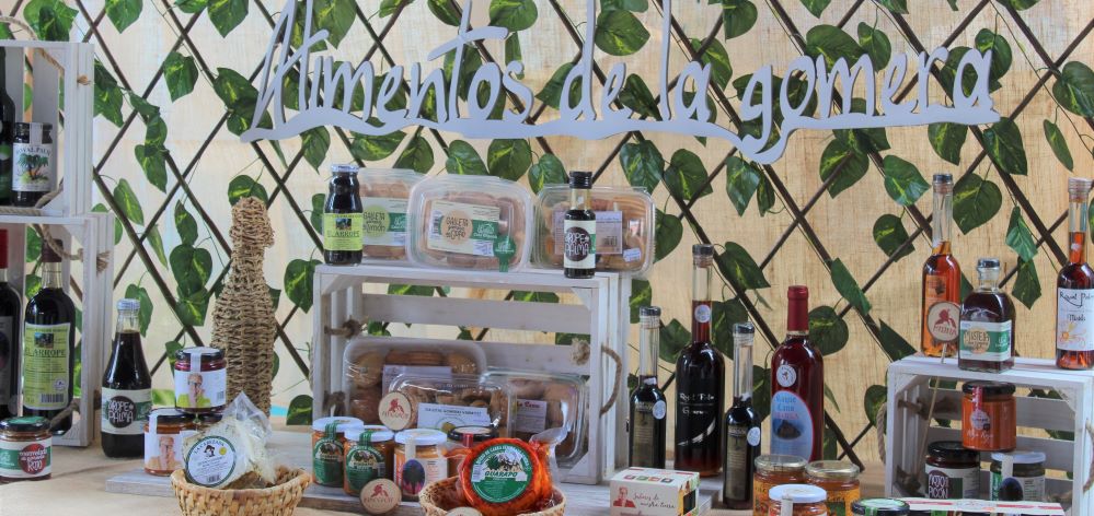 Alimentos de La Gomera y el restaurante pedagógico del IES San Sebastián promueven los productos locales
