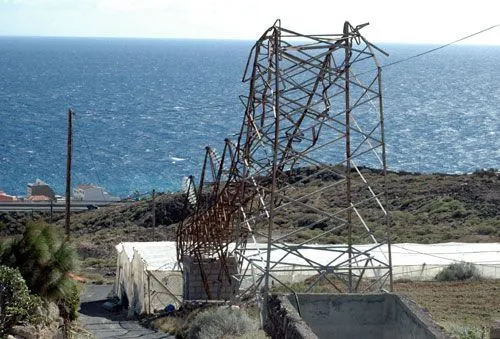El Gobierno de Canarias sanciona a Unelco Endesa y Red Eléctrica por el cero energético de Tenerife de 2019 , con 13 y 11 millones