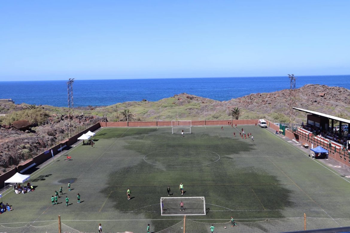 Valle Gran Rey Rey adjudica los trabajos de mejora del recinto de juego del Campo de Fútbol Playa del Inglés