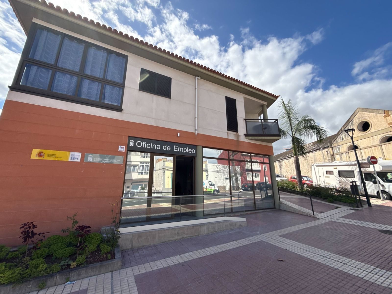 España cierra 2025 con medio millón de empleos más y un nuevo máximo histórico de mujeres trabajando