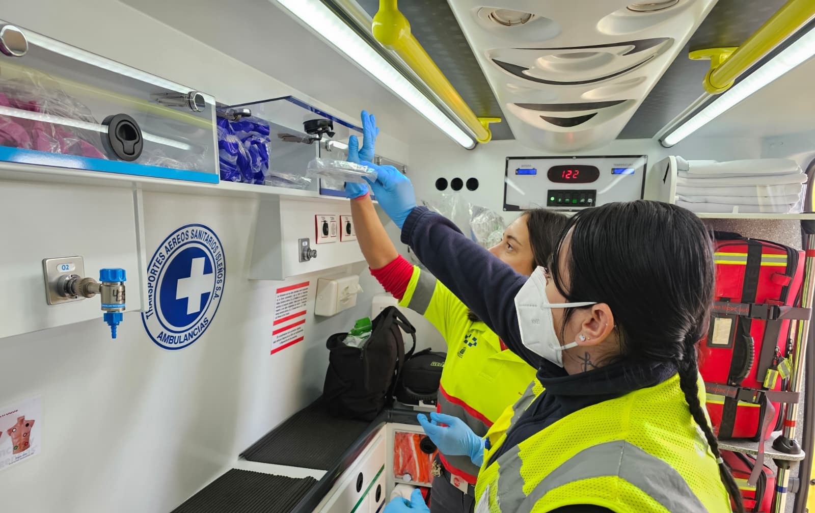 Más de 100 alumnos de Técnico en Emergencias Sanitarias comienzan sus prácticas en las ambulancias del SUC